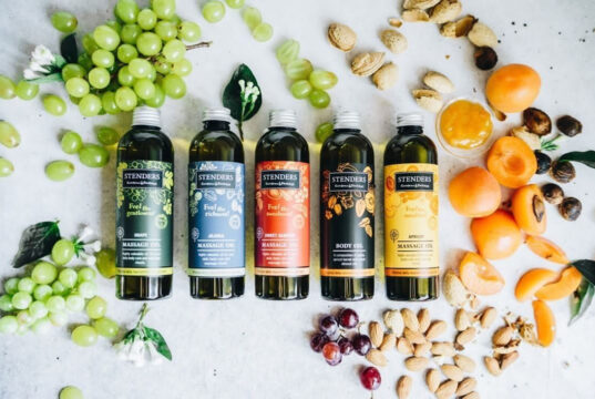 Масла для тела: особенности и свойства