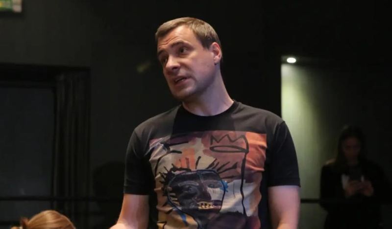 “Сегодня ожидание успеха не настолько острое”: Евгений Цыганов о премьере “Мастера и Маргариты”, театре и таланте
