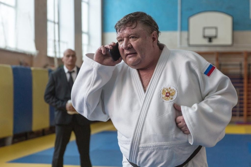 Рано почувствовал себя звездой и с детства знал, что будет актером: как Роман Мадянов стал злодеем нашего кино