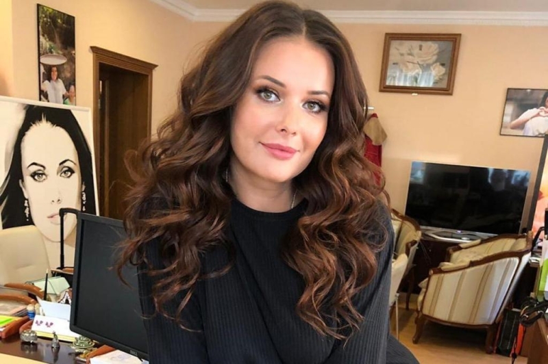 "Миром правит женщина – на ней колоссальная ответственность": Оксана Федорова о силе, энергии и мотивации, красоте и принятии себя
