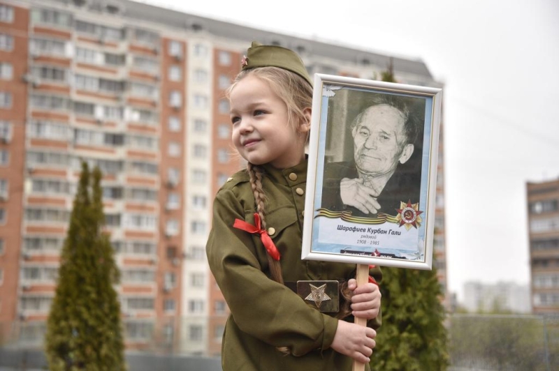 Поколение, за которое не стыдно. Как современная молодежь относится к Дню Победы и чтит память героев