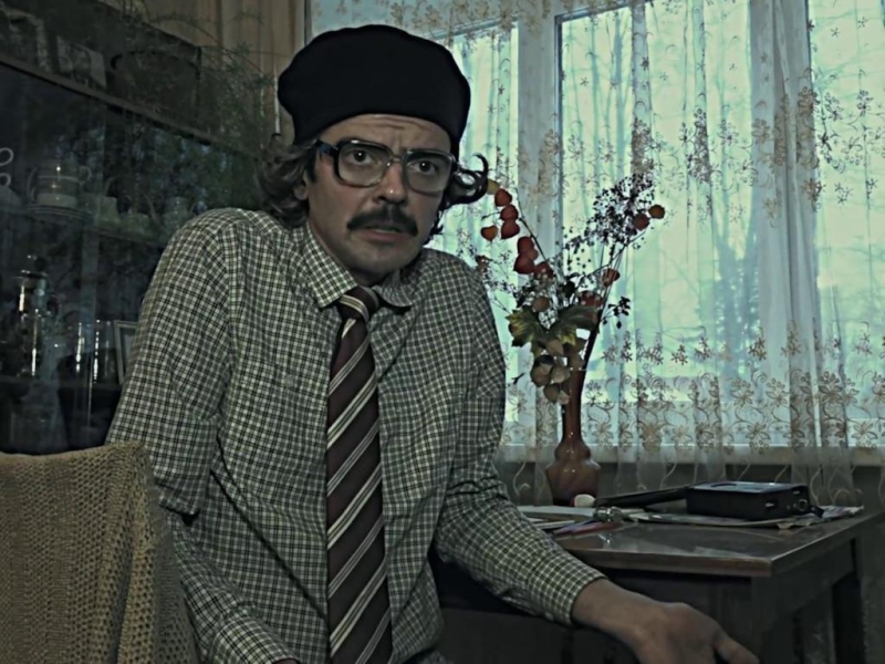 “Умению сидеть сложа руки нужно учиться”: Антон Лапенко о трудоголизме, поисках себя в профессии и сегодняшнем поколении