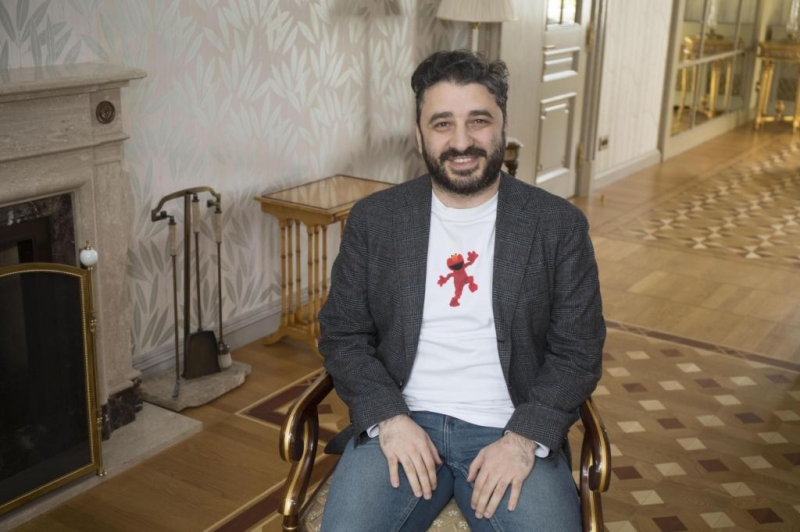 “В наше время нужно, чтобы с людьми разговаривали на языке честности”: Сарик Андреасян о творческом пути, выборе проектов и “Жизни по вызову - 3”