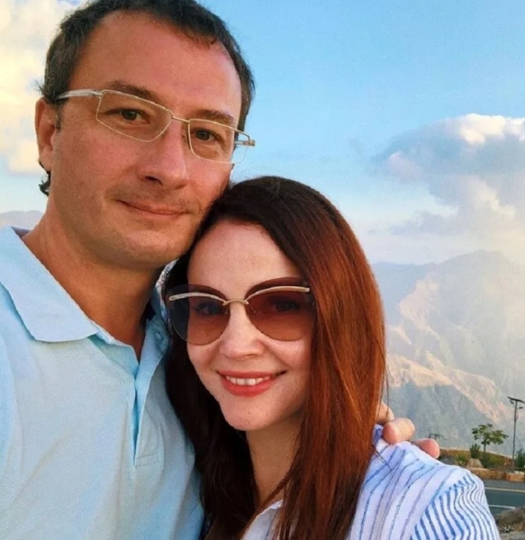 “Не понимаю, как раньше мамы справлялись”: Екатерина Вуличенко о детях, ранней самостоятельности и приходе в профессию