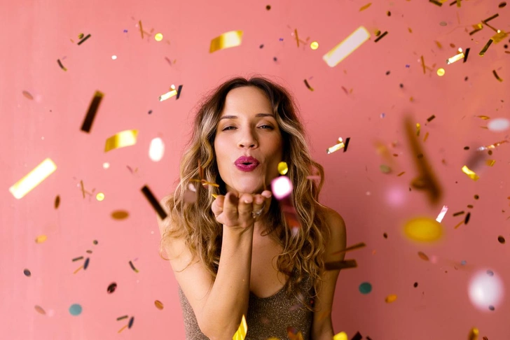 Кожа будет сиять: beauty-план, как встретить Новый год чарующе красивой