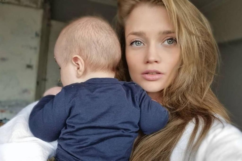 “Не могу сказать, что как-то особенно собой горжусь”: Алина Ланина о ролях, актерском опыте в жизни, красоте и материнстве