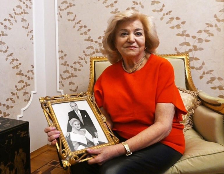 "Патриотизм, образование и духовность": француженка о русских