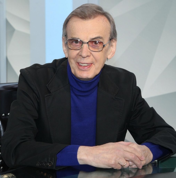 Полюбил театр, но мечтал стать школьным учителем: 80 лет со дня рождения Георгия Тараторкина