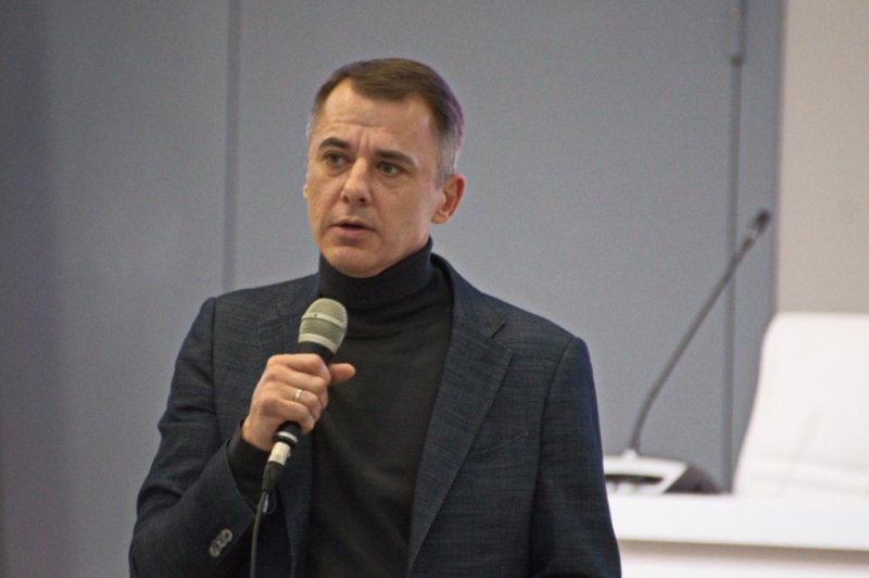 “Путь от рядового до генерала”: Игорь Петренко о фильме “Любовь Советского Союза” и ностальгии по СССР