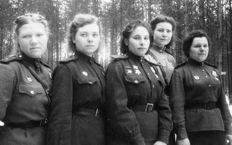 Не мужское лицо Великой Победы: истории женщин с фронта и из тыла
