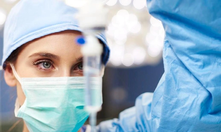 «Это не укол снотворного»: анестезиолог Вартазаров рассказал о самом жутком мифе о наркозе