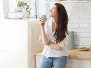 Иммунолог Парецкая разобрала чудо-напиток, который хвалят за молниеносную победу над ОРВИ