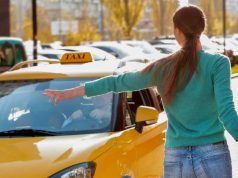 Караоке на колесах: как таксисты поднимают настроение пассажирам