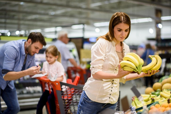 Терапевт Демидик рассказал, помогут ли бананы, богатые калием, при мышечных судорогах