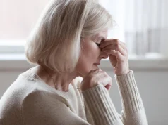 7 признаков проблем с сосудами, которые можно не замечать годами, назвала врач Уланкина