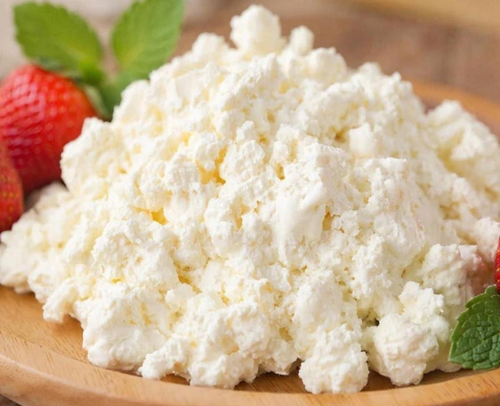 Доктор Вялов назвал 6 изменений, которые произойдут, если есть на ужин творог каждый день