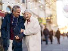 Спастическая, шаговая и еще 7 видов: о каких проблемах со здоровьем говорит ваша походка