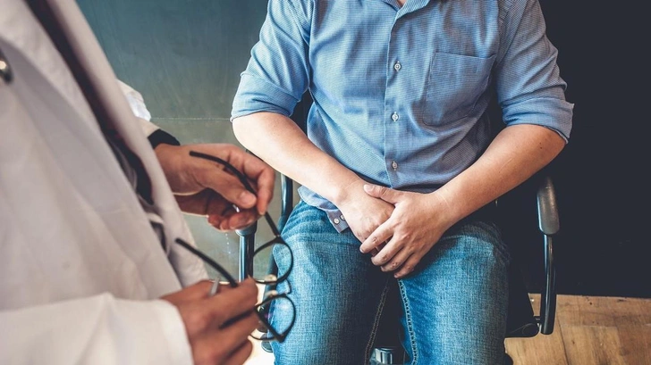 Уролог Гадзиян объяснил, зачем мужчинам засекать скорость мочеиспускания