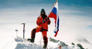 30 лет назад Федор Конюхов совершил первый в истории России одиночный антарктический поход, достигнув Южного полюса