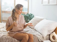 Не только сыпь и диарея: что будет, если пить антибиотики без назначения врача