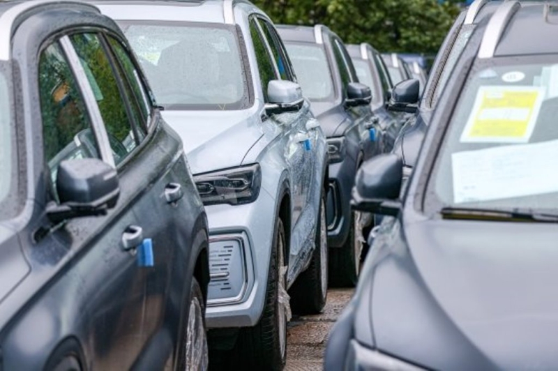 Новые вместо подержанных: Китай начал перекрывать схемы поставок машин в Россию