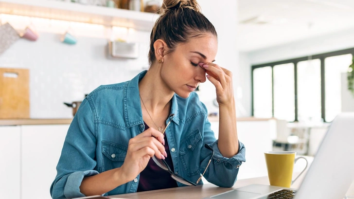 Прекратите прием витамина D и обратитесь к врачу, если заметили один из четырех симптомов
