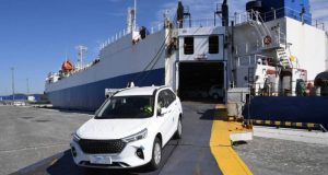 Многовато будет: Россия стала одной из стран с самыми дорогими легковушками