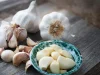 Научный прием и кулинарная уловка, как есть чеснок, чтобы не пахнуть и не болеть