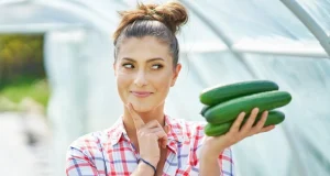 Структурированная вода — это сказка: что действительно полезно в огурцах