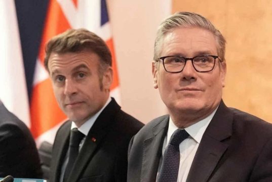 СВР: Лондон и Париж собираются тайно передать Украине ядерное оружие и средства его доставки