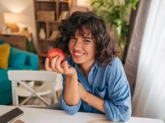 Ученые Университета Кана вырастили человеческий хрящ, используя яблоко