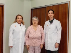 В Центре Мешалкина женщине сохранили единственную почку, удалив опухоль размером с яйцо