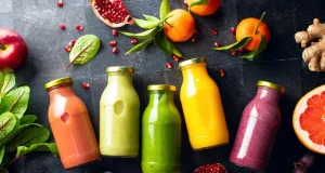 Что пить гипертоникам и гипотоникам: как фруктовые и овощные соки влияют на давление