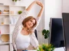 Гимнастика в офисе за 10 минут: упражнения, которые можно делать, не вставая со стула