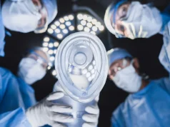 Кузбасские врачи спасли женщину, сердце которой билось со скоростью 700 ударов в минуту