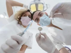 Можно ли пить алкоголь после удаления зуба, объяснил стоматолог Башуров