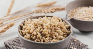 Не отказывайтесь от перловки: секрет каши, которая богата фосфором, полезным для костей