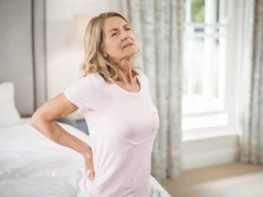 Как отличить почечную боль от поясничной: простой алгоритм самоконтроля