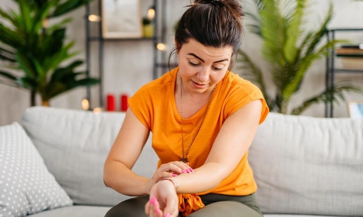 Можно ли отрывать корочку на ране или мочить ее&nbsp;&mdash; отвечает травматолог Шелепов