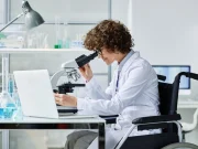 В Королевском колледже научились восстанавливать кости с помощью шерсти