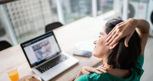 6 простых упражнений для шеи, которые могут спасти от головной боли