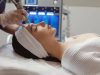 Гладкая кожа за одну процедуру: как работает гидропилинг HydraFacial и чего от него ждать