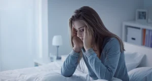 Дефицит этого витамина вызывает головные боли и проблемы с памятью